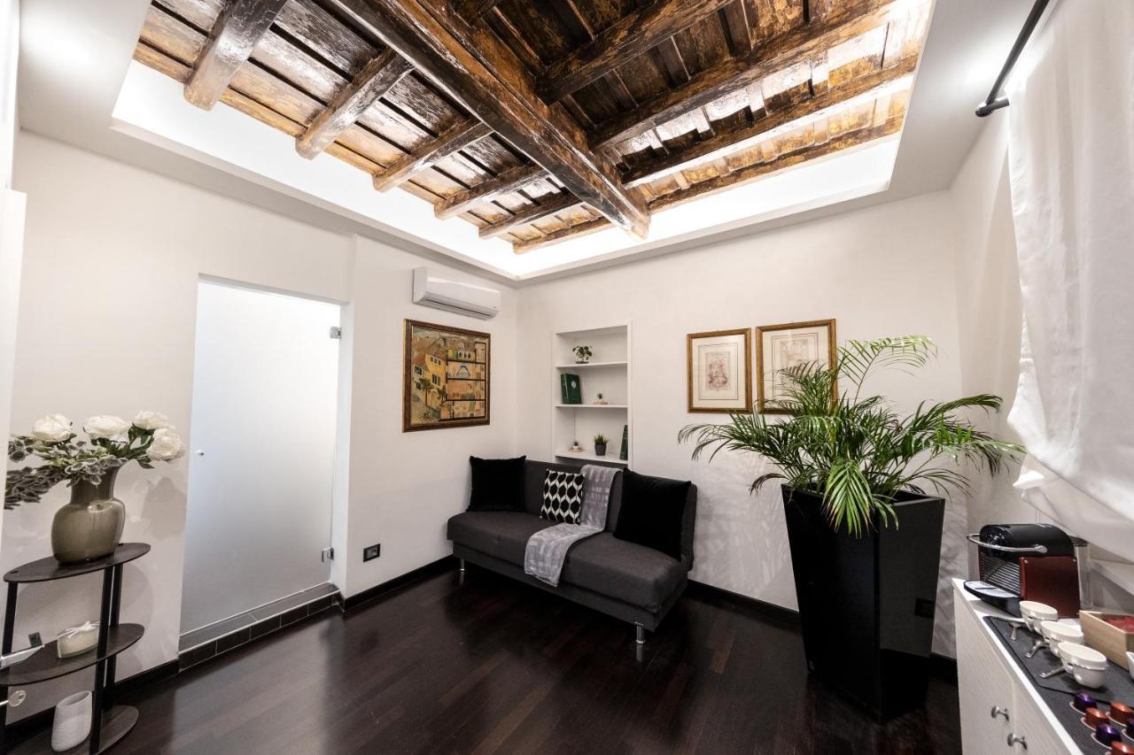 Barcaccia Luxury Suites روما المظهر الخارجي الصورة
