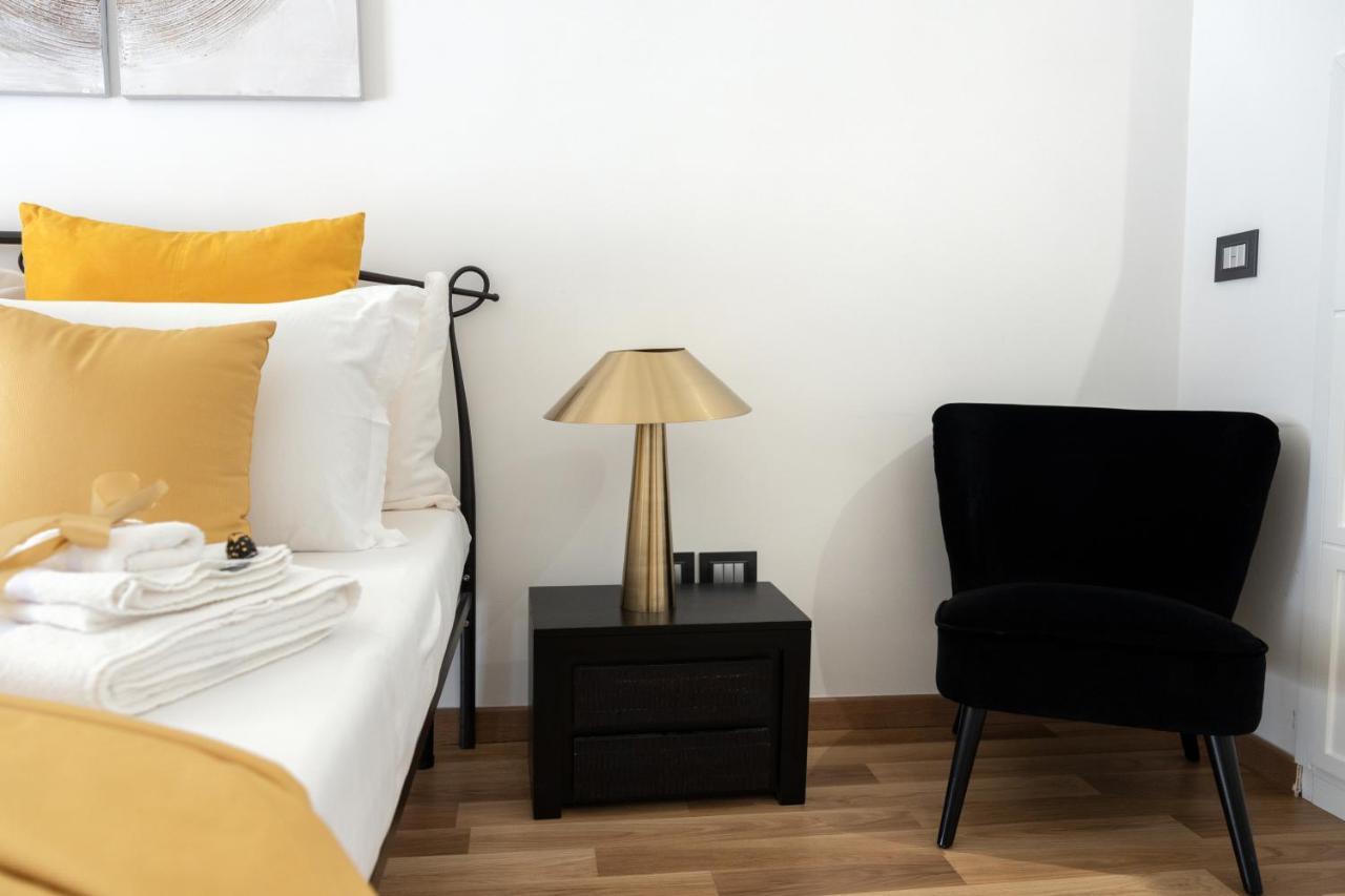 Barcaccia Luxury Suites روما المظهر الخارجي الصورة